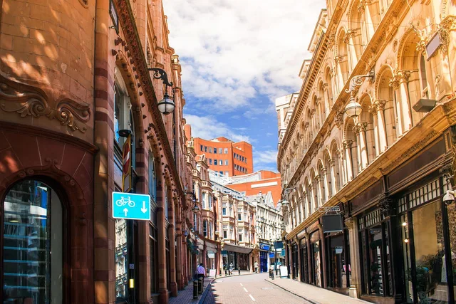 architecture, birmingham, blurred, britain, building, busy, city, city center, downtown, england, europe, hotel, life, midland, old, outdoor, outdoors, pedestrian, people, scene, shopping street, tourist, town, travel, uk, brown shopping, brown shop, brown hotel, birmingham, birmingham, birmingham, birmingham, birmingham. Three compliance checks when opening a Birmingham sales office